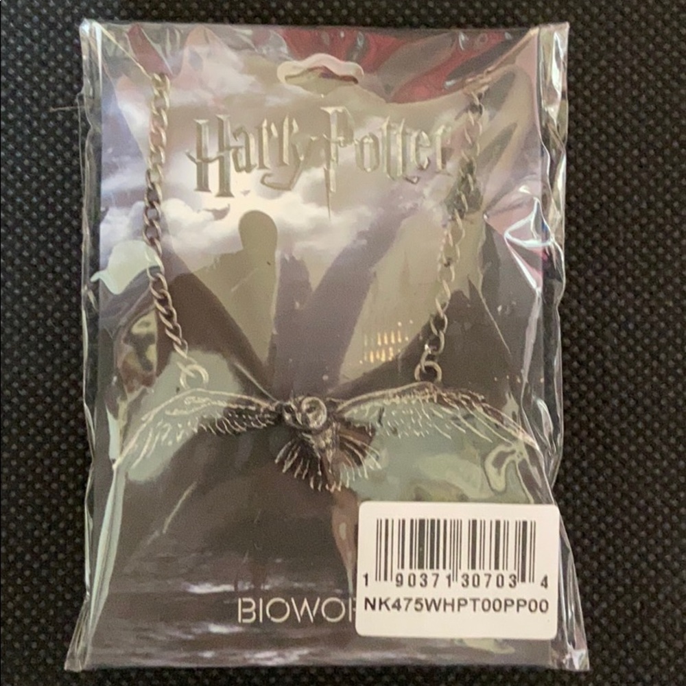 Harry Potter owl necklace